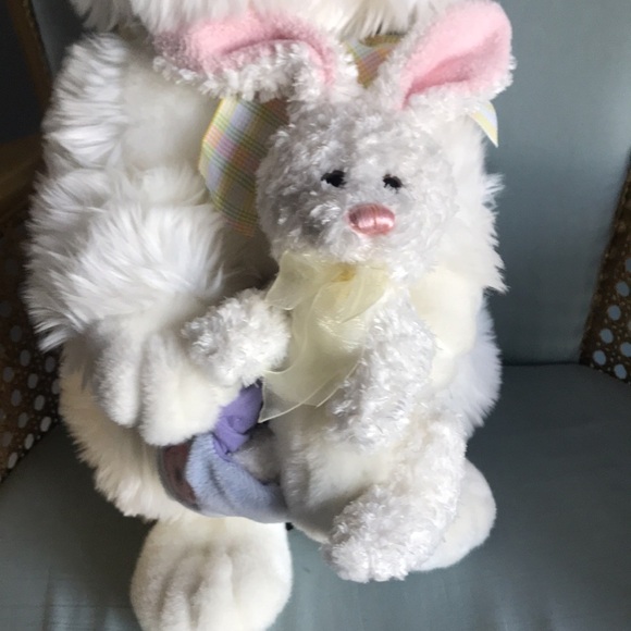 E & J Classics large white Easter bunny with baby in egg stuffed animal plushie - Picture 4 of 12